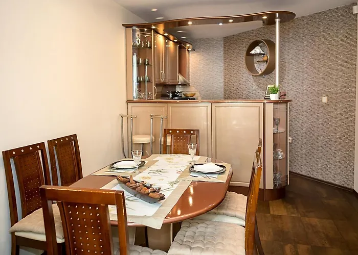 Apartmán Bright & Spacious 2-bedroom Flat In By Flat Mаnаger *