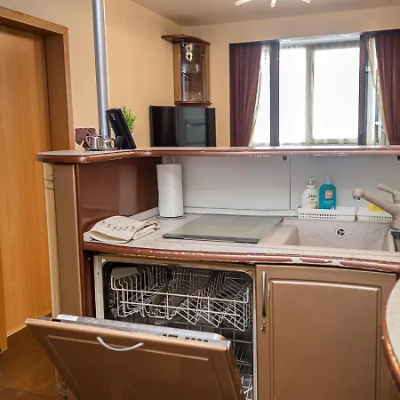 Appartement Bright & Spacious 2-bedroom Flat In By Flat Mаnаger