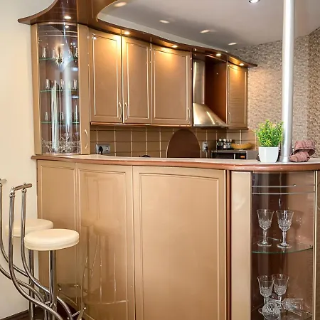 Bright & Spacious 2-bedroom Flat In By Flat Mаnаger Appartement Varna