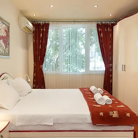 Bright & Spacious 2-bedroom Flat In By Flat Mаnаger Appartement Varna