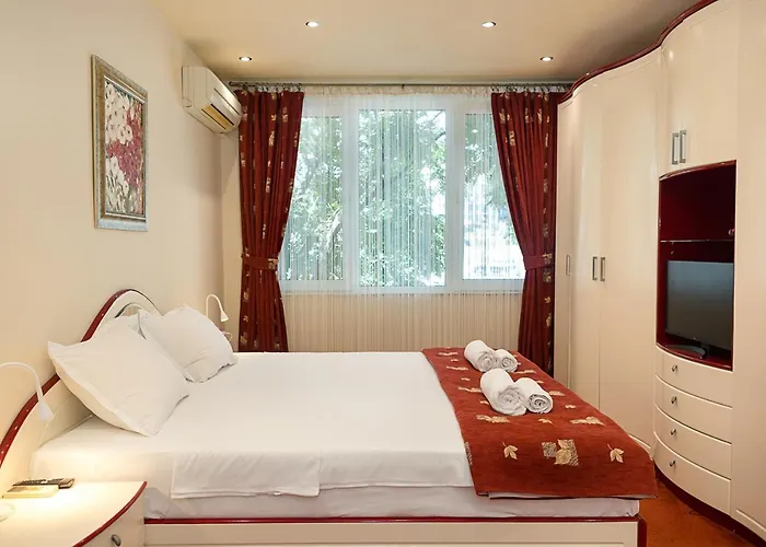 Bright & Spacious 2-bedroom Flat In By Flat Mаnаger Apartment Varna